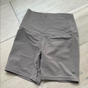 SPLITS59_ AIRWEIGHT HIGH WAIST SHORT_ SMALL